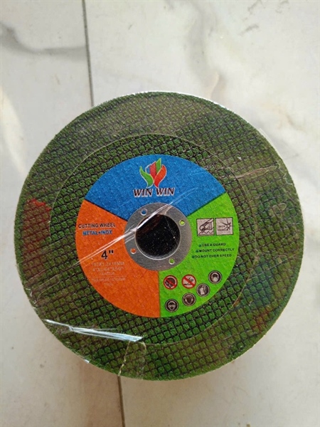 Đá cắt xanh win win 1 tất