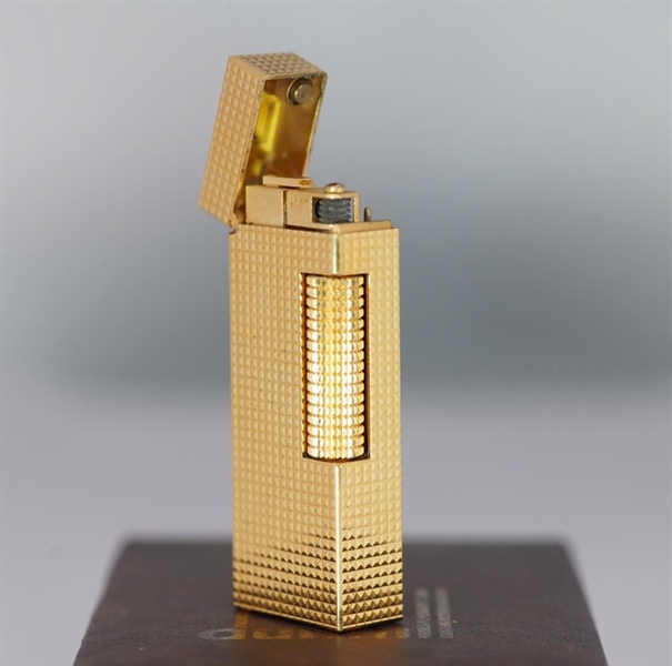 Bật lửa Dunhill vàng (RE24163) KG+