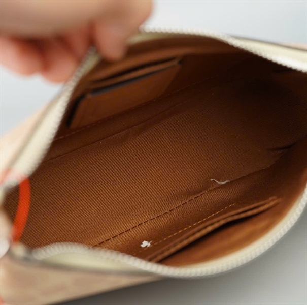 Túi Coach nude sz23 +