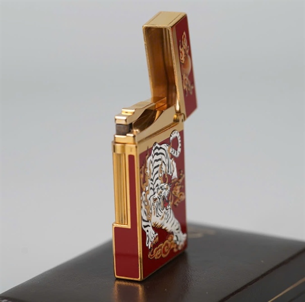 Bật lửa S.T Dupont Tiger (10GED29) KG+