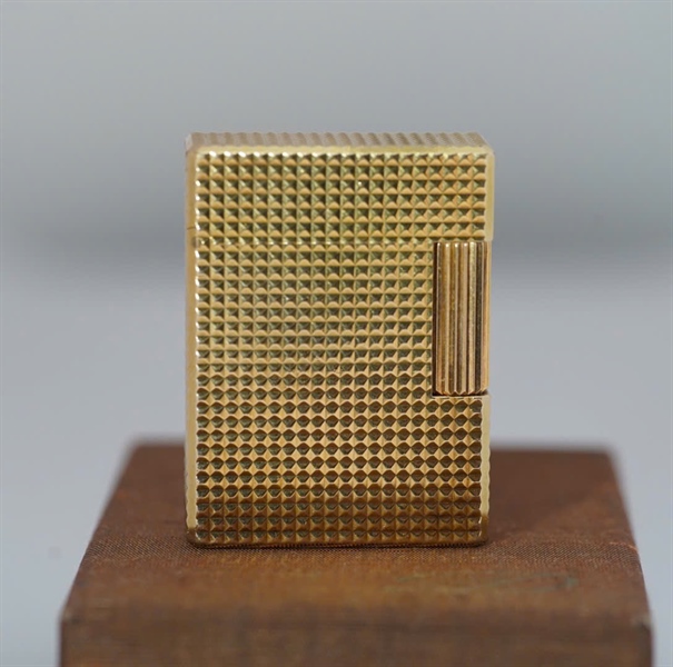 Bật lửa S.T Dupont vàng (CD2H69) KG+