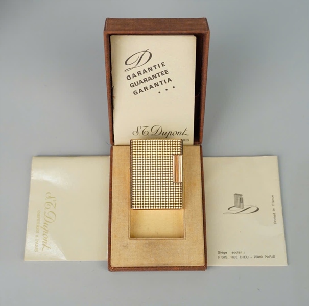 Bật lửa S.T Dupont vàng (CD2H69) KG+