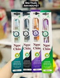 Bàn chải đánh răng Ngọc Châu