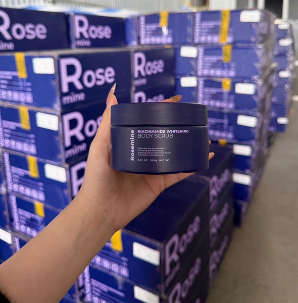 Tẩy da chết Rosemine