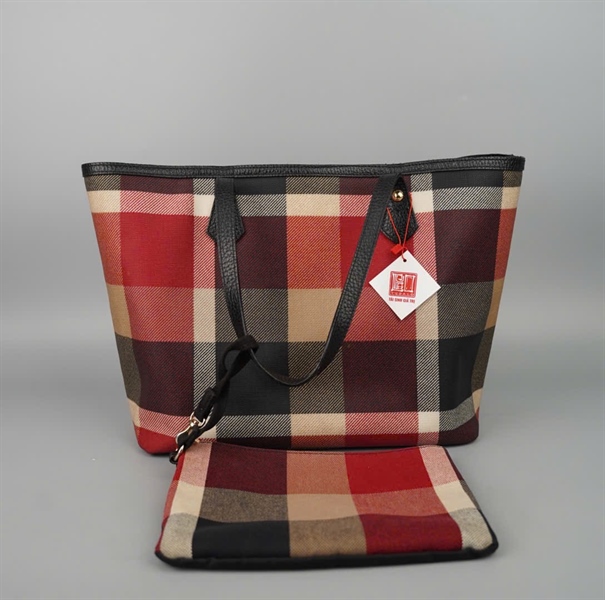 Túi Blue Label tote đỏ sz32 kèm ví +