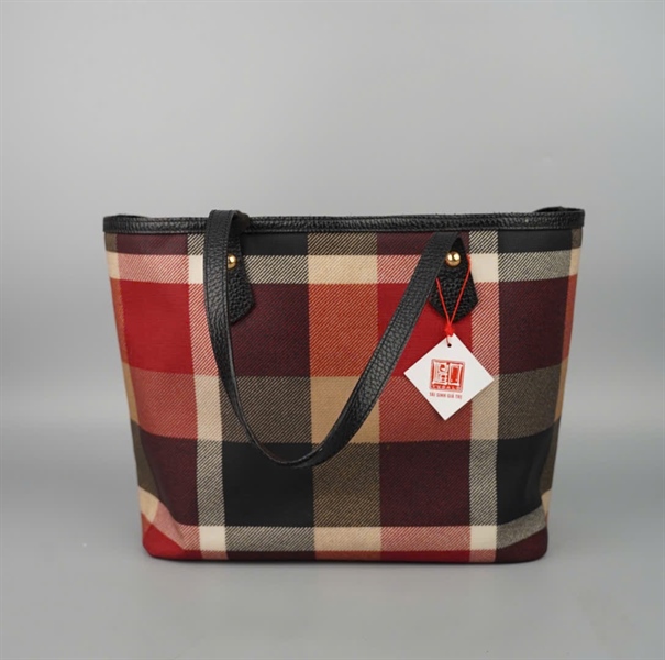 Túi Blue Label tote đỏ sz32 kèm ví +