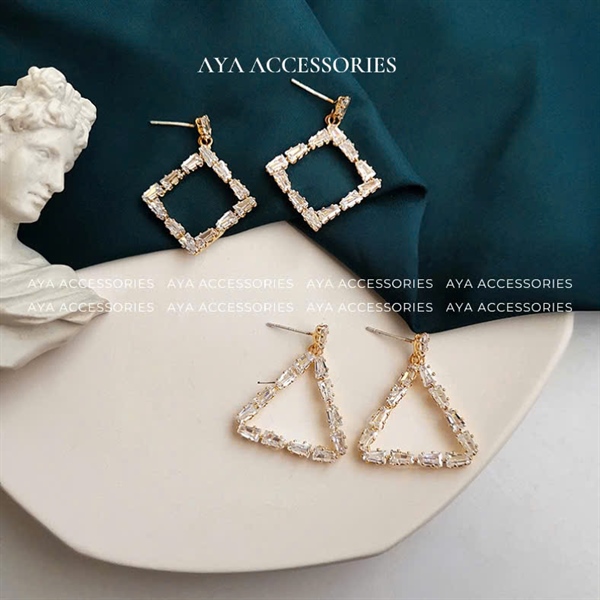 TRIANGLE GLAM