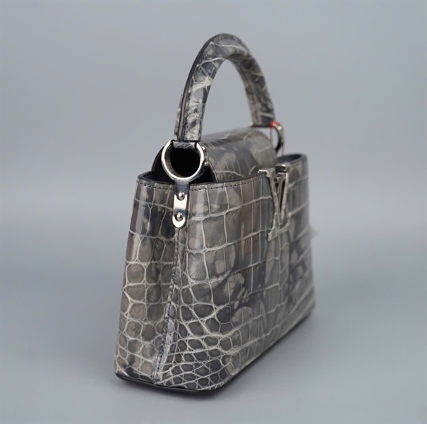 Túi LV Capu xám da trăn sz19 (BMC) +