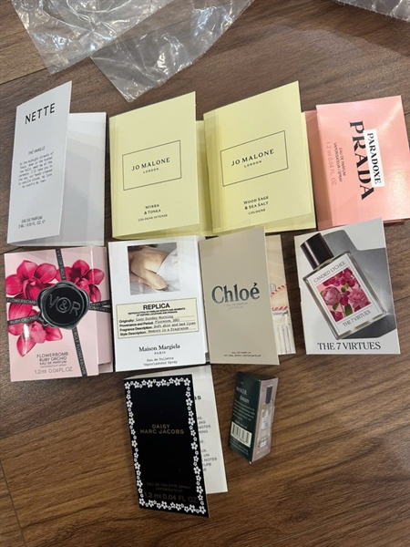 2025 Feb Us Fragrance Bag 1 . Túi Quà Vial Nước Hoa Sephora