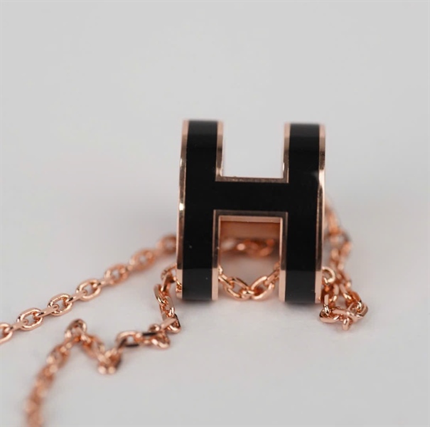 Dây chuyền Hermes Pop H đen (A-T) KG+