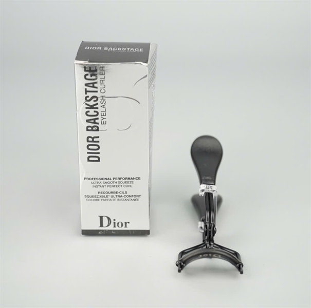 Bấm mi Dior đen +