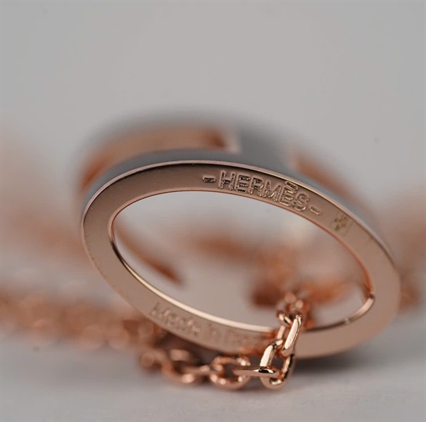 Dây chuyền Hermes Pop H đen (A-T) KG+