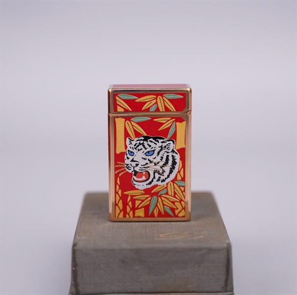 Bật lửa S.T Dupont bạch hổ (503CKK) KG+