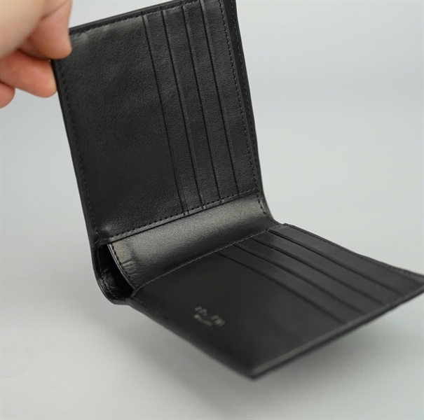 Ví Coach đen cho nam in nổi +