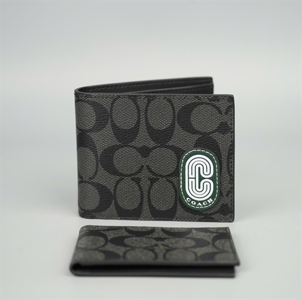 Ví Coach đen in chữ cho nam +