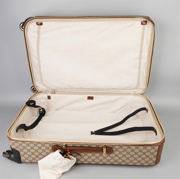 Vali GG Supreme xám sz lớn kèm ổ + 2 chìa + tag (BMC)+