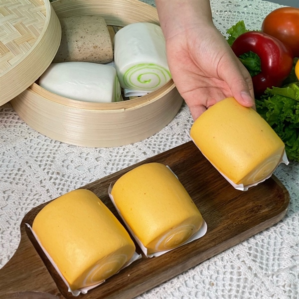 Bánh bao chay gấc tươi ARILAH 60g( 6 cái / Gói )