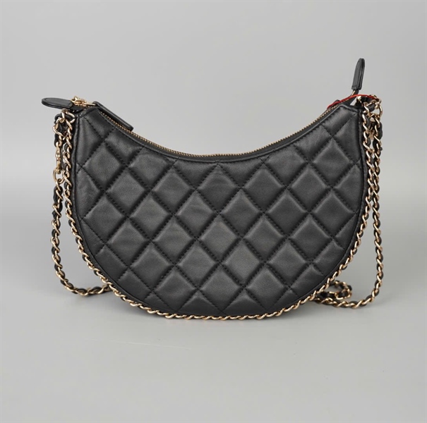 Túi Chanel Half Moon đen viền xích (AKJ2XP45) sz17 +
