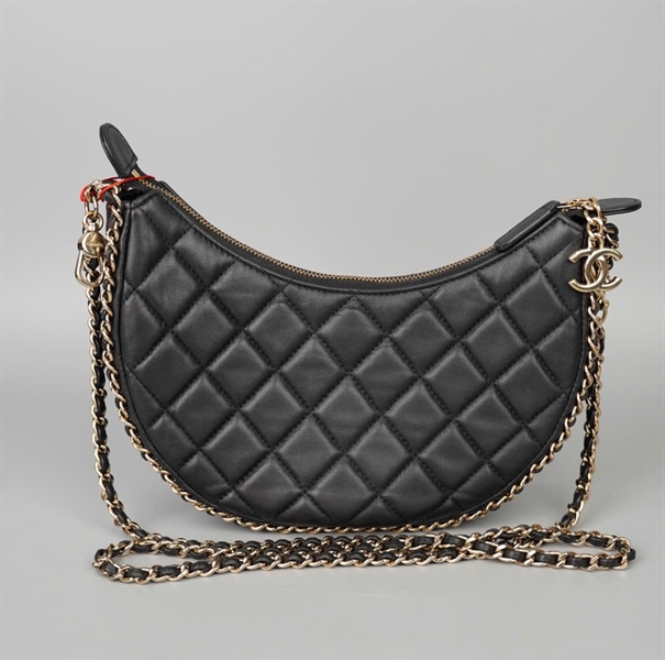 Túi Chanel Half Moon đen viền xích (AKJ2XP45) sz17 +
