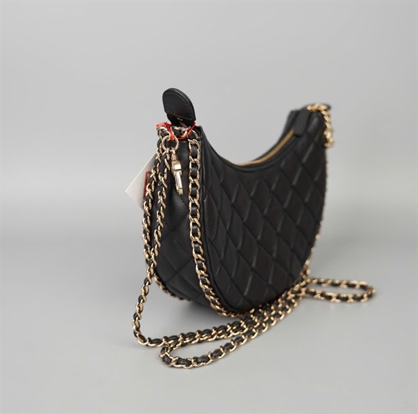 Túi Chanel Half Moon đen viền xích (AKJ2XP45) sz17 +