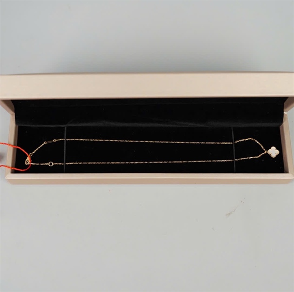 Dây chuyền Van Cleef trắng KG+