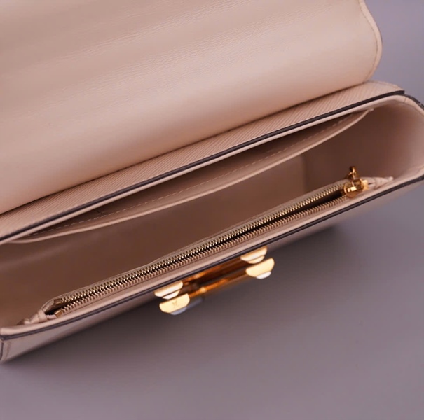 Túi LV Twist nude sz23 (BQ) KG+