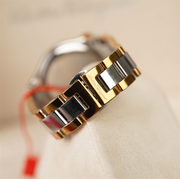 Đồng hồ Salvatore bạc mặt tròn (121513510027) KG+