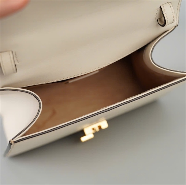 Túi GG Sylvie trắng 2strap (470270493075) sz20 +