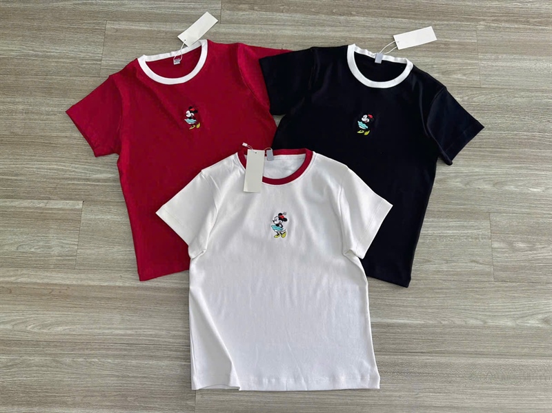 Áo thun cotton thêu chuột MK