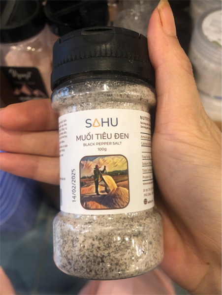 Muối tiêu đen sahu hũ 100g 塩と黒胡椒