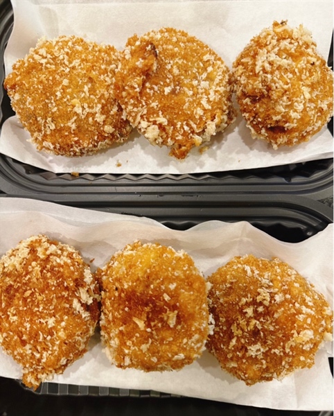BST Buta Niku Korokke 豚肉コロッケ