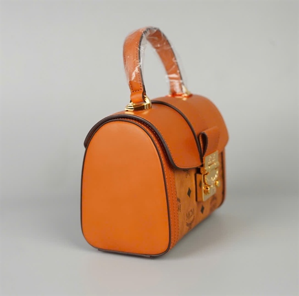 Túi MCM Handle nâu sz18 KG+
