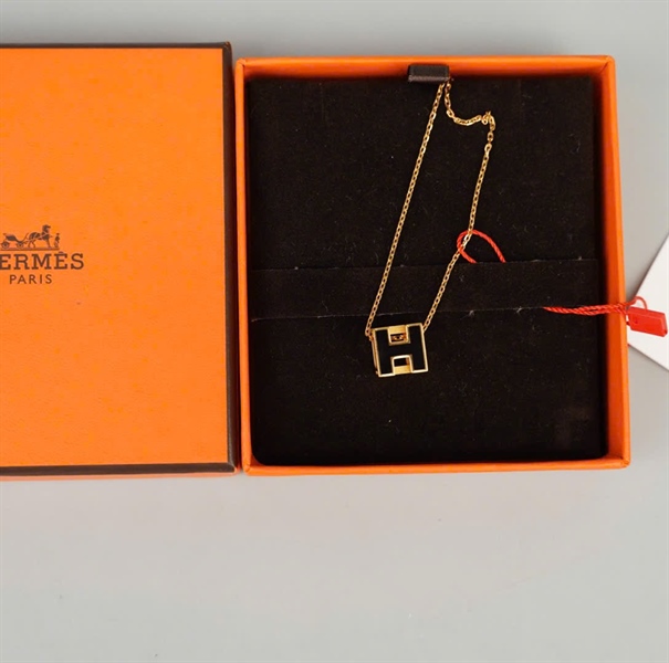 Dây Chuyền Hermes lập phương màu đen (BMC)+