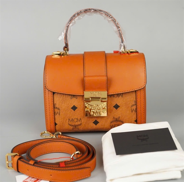 Túi MCM Handle nâu sz18 KG+