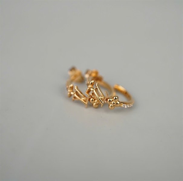 Bông tai LV vàng (BMC)+