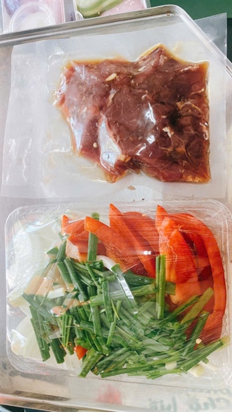 Sét Bò Xào Ớt Chuông Sẵn