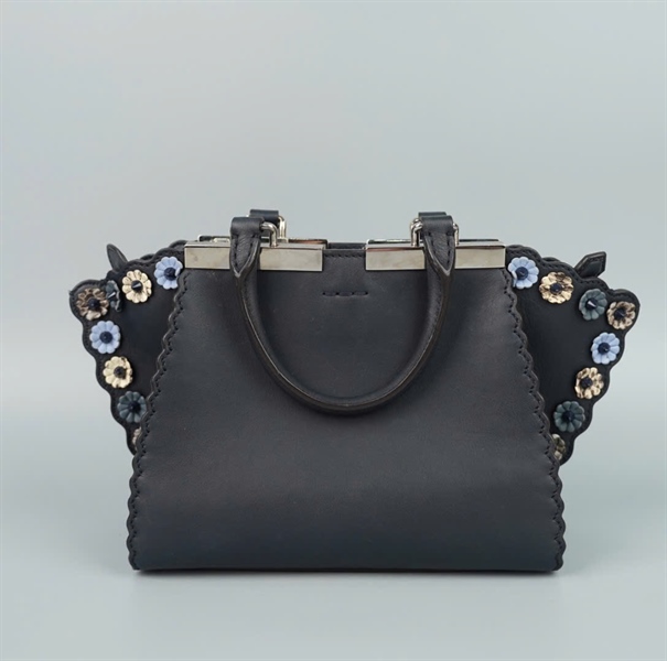 Túi Fendi hoa màu xanh đen sz22+