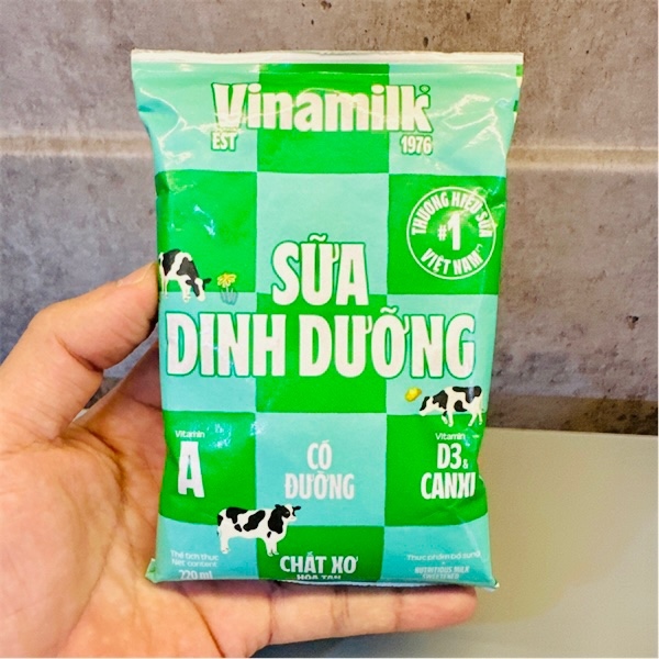 Sữa tươi có đường Vinamilk 220ml