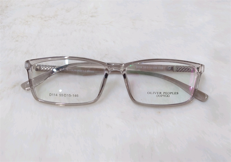 Kính Nhựa TR90 OLIVER PEOPLES D114