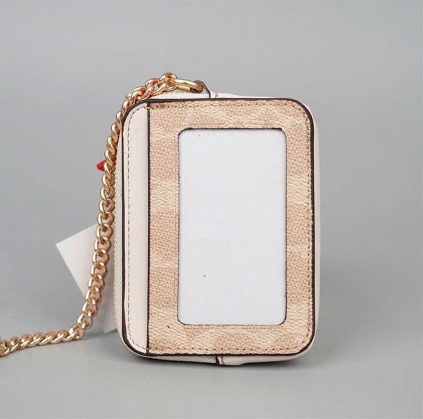 Ví Coach chữ nâu kèm xích +