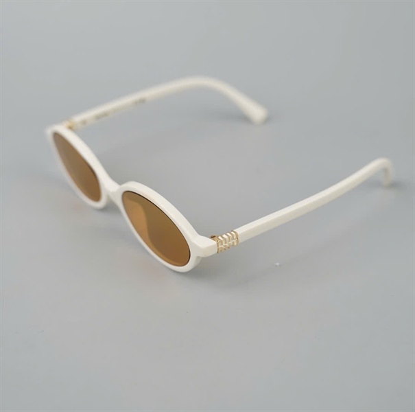 Kính Miu Miu SMU04Z 142-40D (50-18-140) KG+