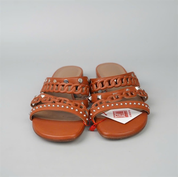 Dép Hermes nâu quai đính cườm sz37 KG+