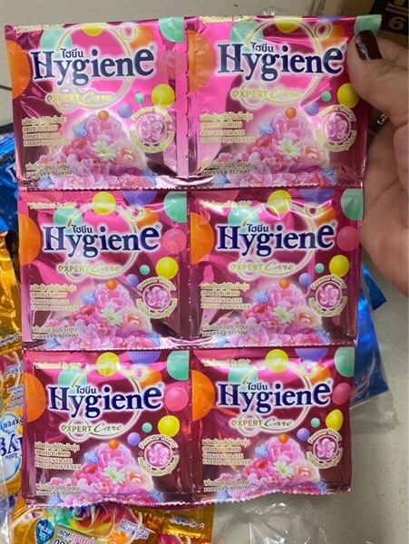 Nước xả vải Hygiene 12 gói/ dây Forever Bloom hồng-duoc-ban-tai-Tạp Hoá Thái Lan