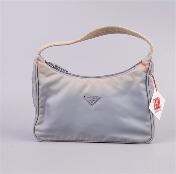 Túi Prada màu xanh sz23 KG+