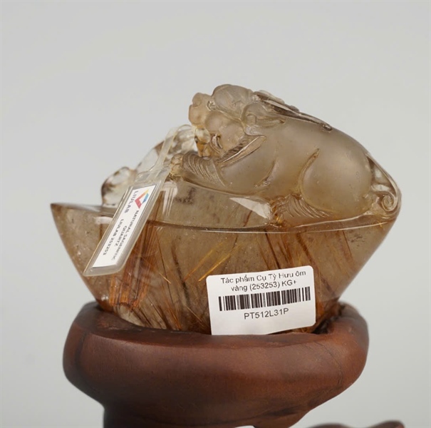 Tác phẩm Cụ Tỳ Hưu ôm vàng (253253) KG+