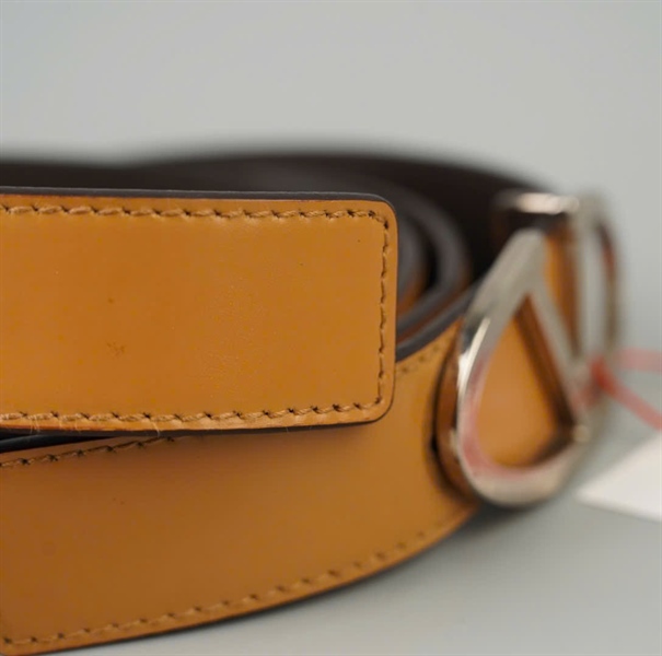 Thắt lưng Valentino nâu bản 3cm dài 120cm +