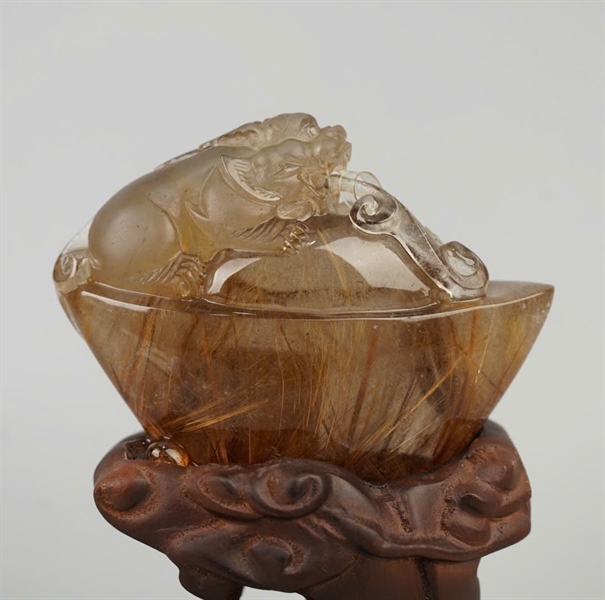 Tác phẩm Cụ Tỳ Hưu ôm vàng (253253) KG+