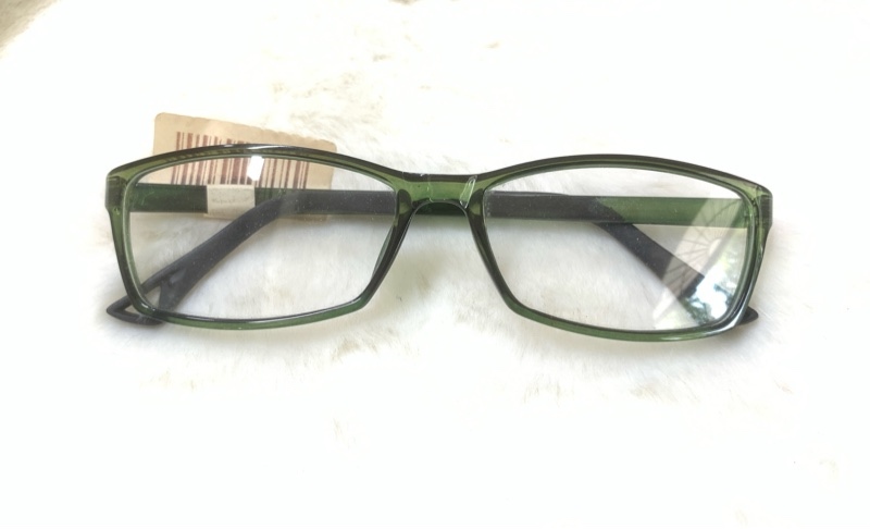 Kính Nhựa TR90 KN04