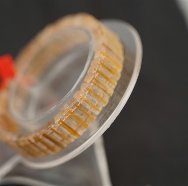 Vòng bản trúc tóc vàng KG+