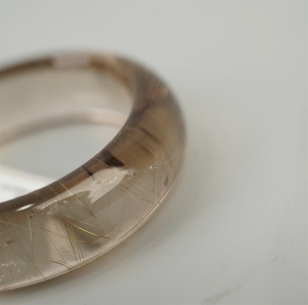 Vòng bản liền thạch anh tóc vàng 255883 KG+